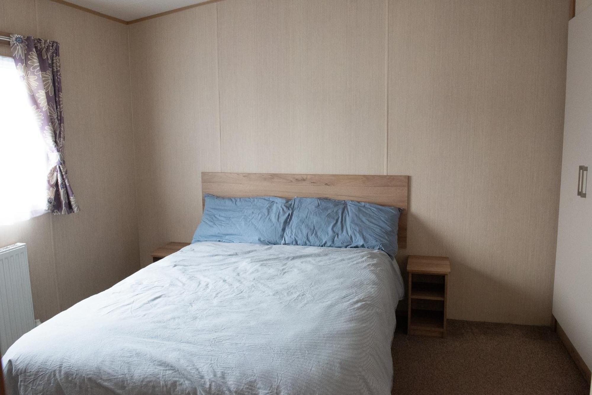 2 Bed Caravan For Hire At Golden Sands In Rhyl Exterior foto