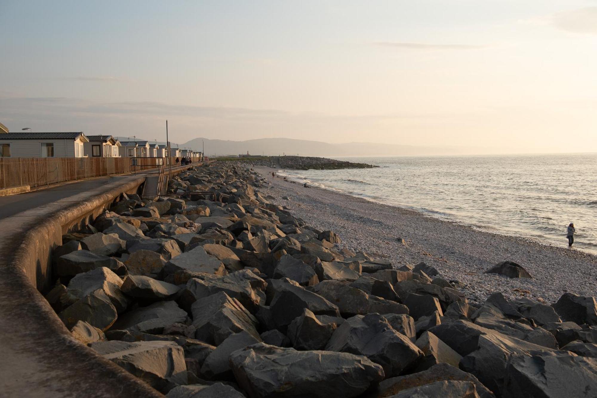 2 Bed Caravan For Hire At Golden Sands In Rhyl Exterior foto